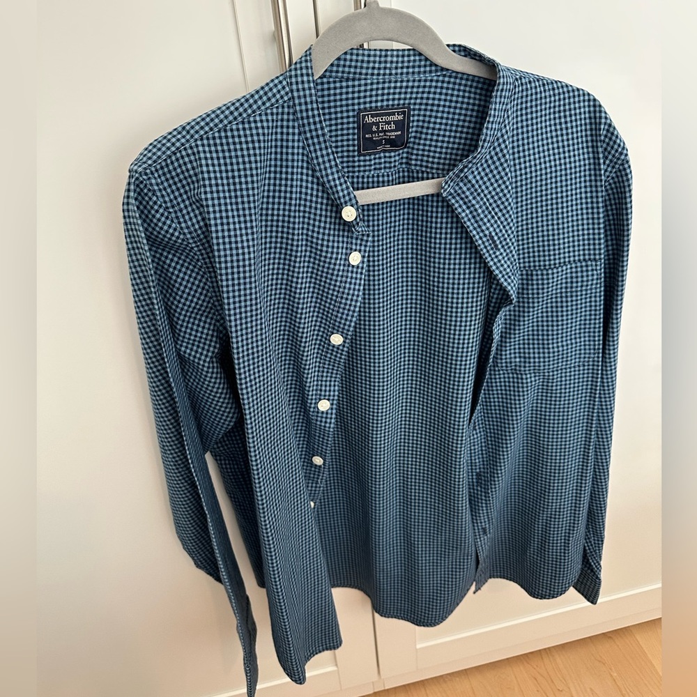 Abercrombie & Fitch Mens shirt size S blue and black